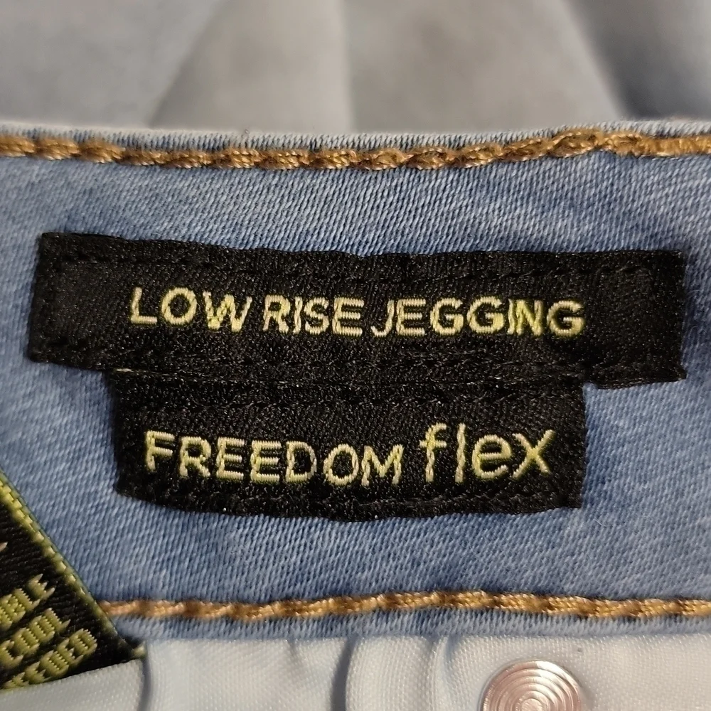 𝅺RUE 21 low rise jegging freedom flex denim jeans size 3/4 regular - Picture 7 of 11